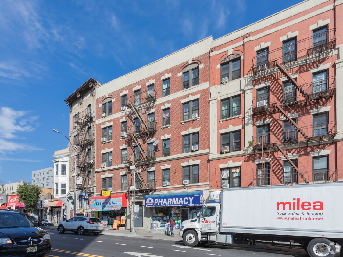 Building Photo - 263 E Tremont Ave