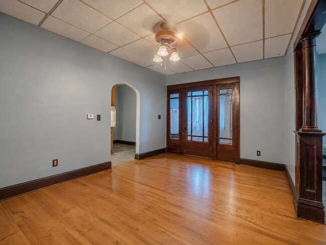 Building Photo - 728 Territorial Rd