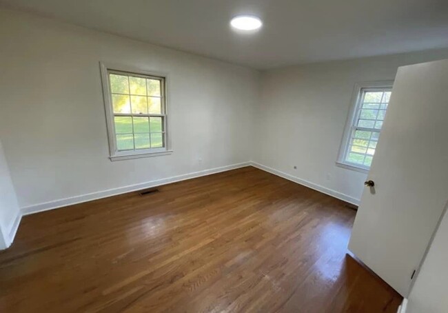 Foto del edificio - 3307 Wexford Dr