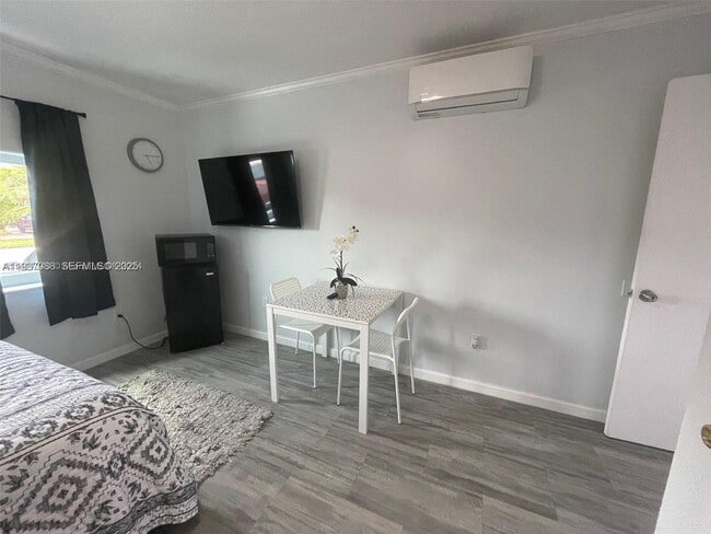 Foto del edificio - 7521 Harbour Blvd