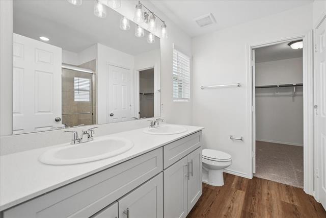 Foto del edificio - 16000 Isles Dr