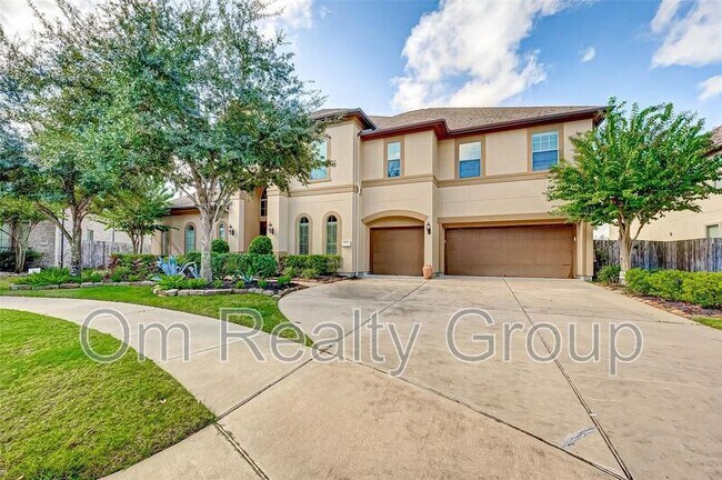 Building Photo - 2910 Cotswold Lane