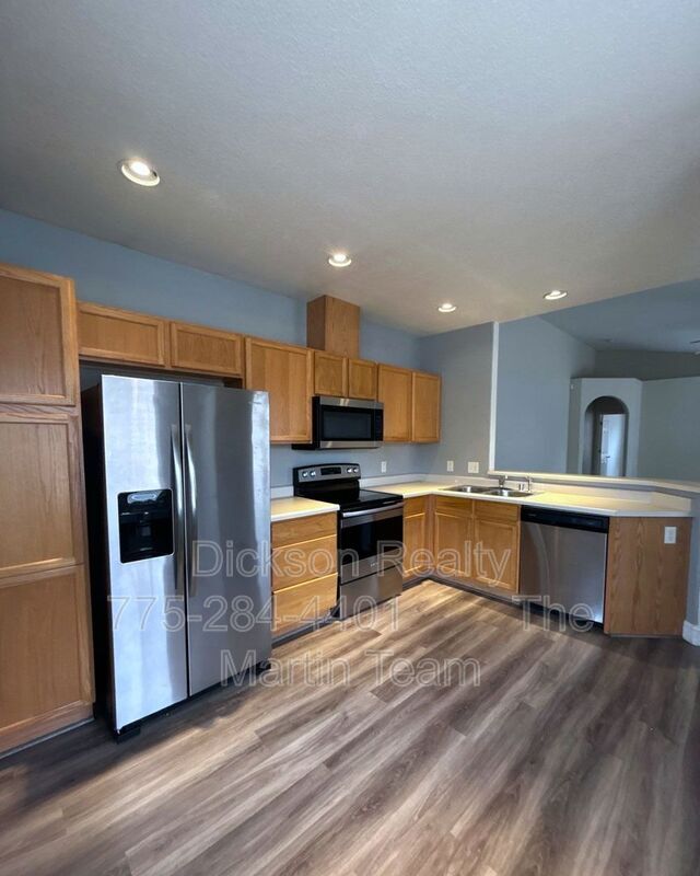 Foto del edificio - 1465 Crosswater Dr