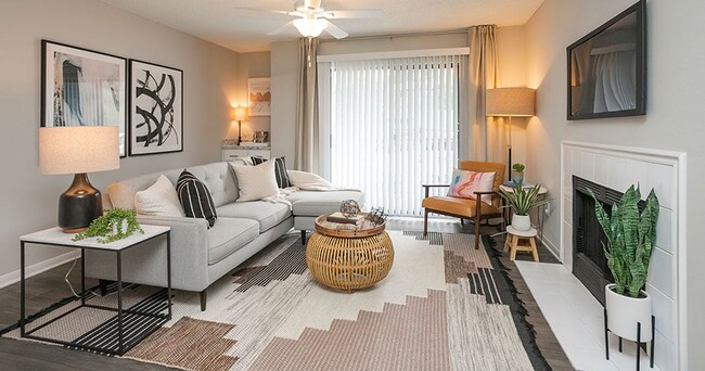 Building Photo - Residences at Glenview Reserve Apartment Homes