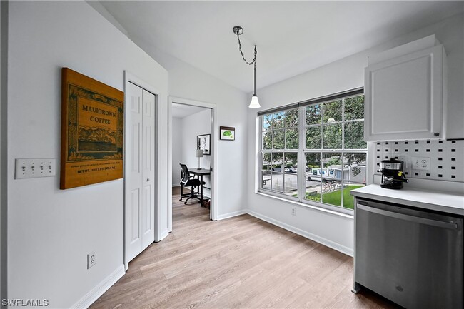 Building Photo - 3740 Fieldstone Blvd