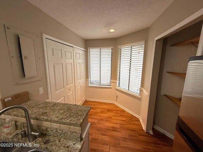 Foto del edificio - 1 Turtleback Trail