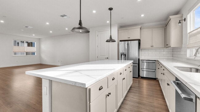 Building Photo - 1723 Pedrozzi Cmn