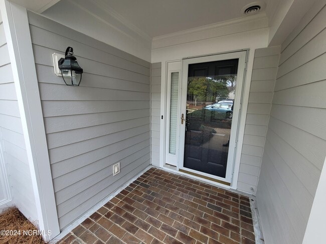 Building Photo - 6211 Wrightsville Ave
