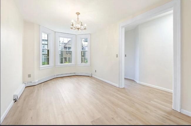 Foto del edificio - 120 Beach St