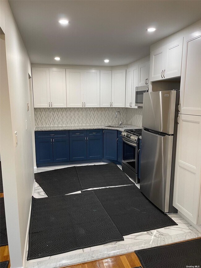 Foto del edificio - 61-25 218th St