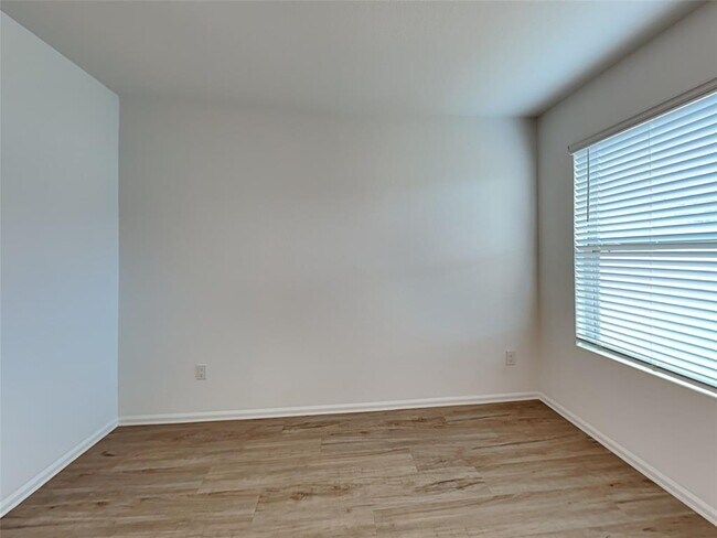 Building Photo - 18607 Rosehill Pr Dr