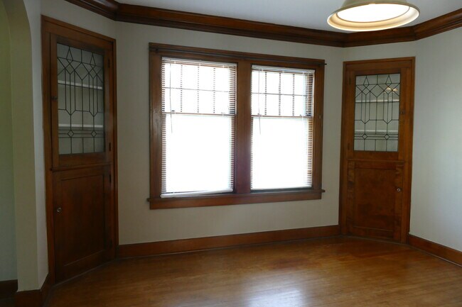 Building Photo - 17517 Fries Ave