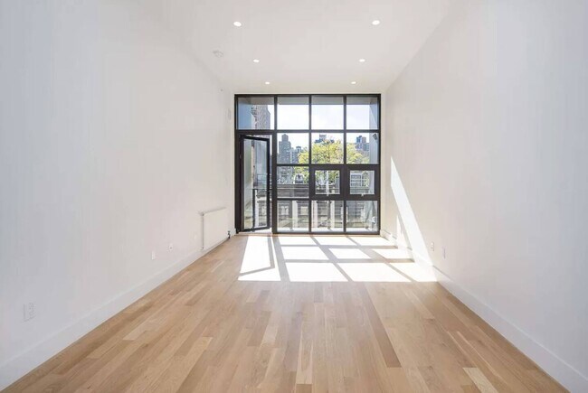 Foto del edificio - 345 E 76th St