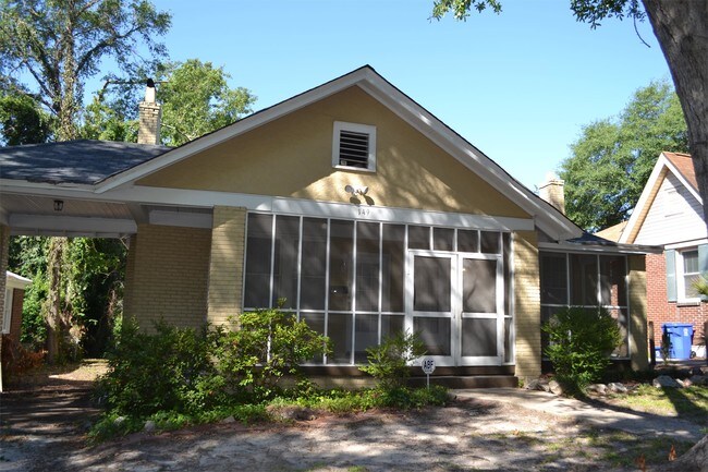 Foto del edificio - 149 S Bull St