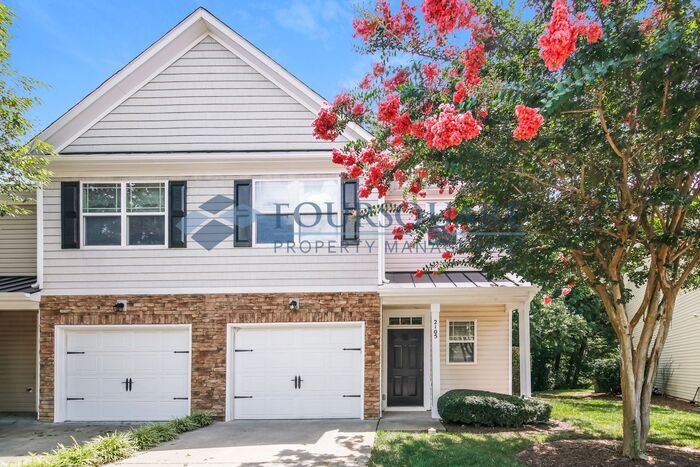 Primary Photo - End Unit Townhome| 2nd Floor Loft Space | ...