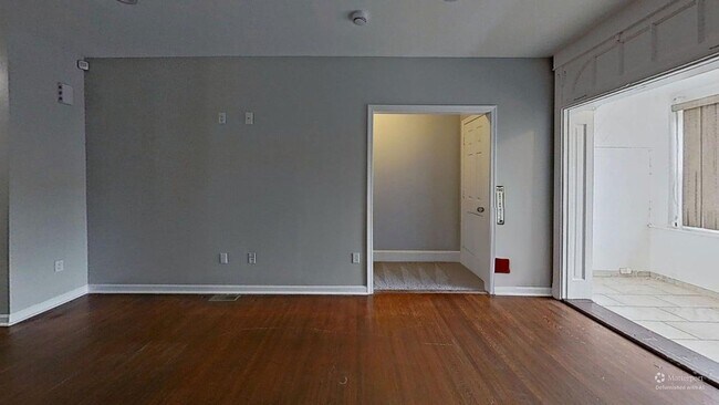 Foto del edificio - 6032 Walnut St