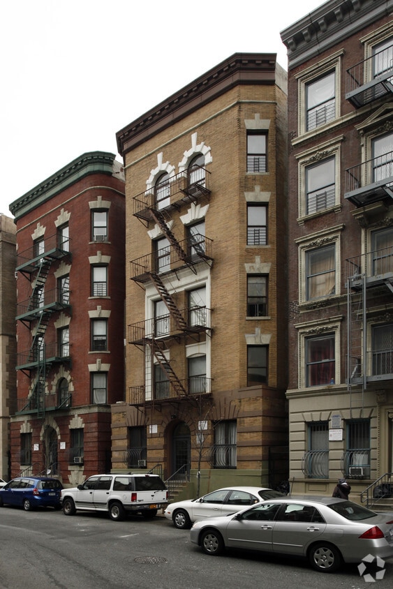 Building Photo - 238 W 122nd St