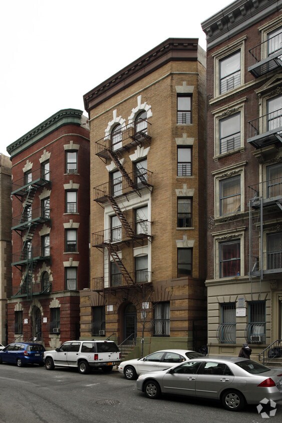 Foto del edificio - 238 W 122nd St