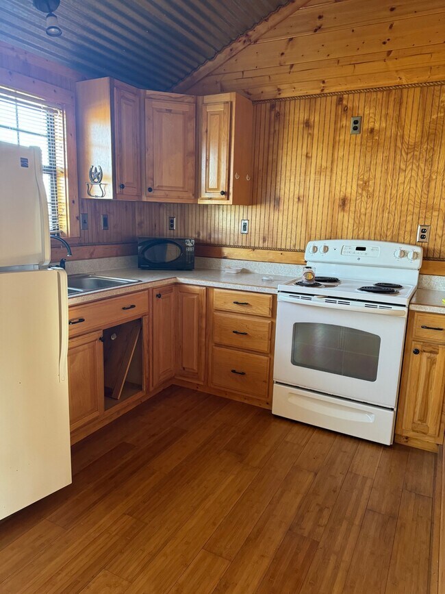 22031 TX108, Stephenville, TX 76401 House Rental in Stephenville, TX