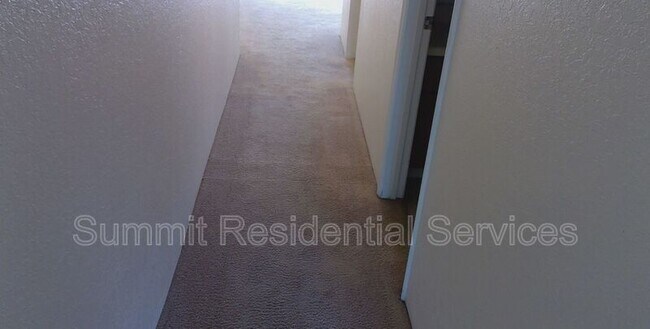 Foto del edificio - 8490 E Old Spanish Trail