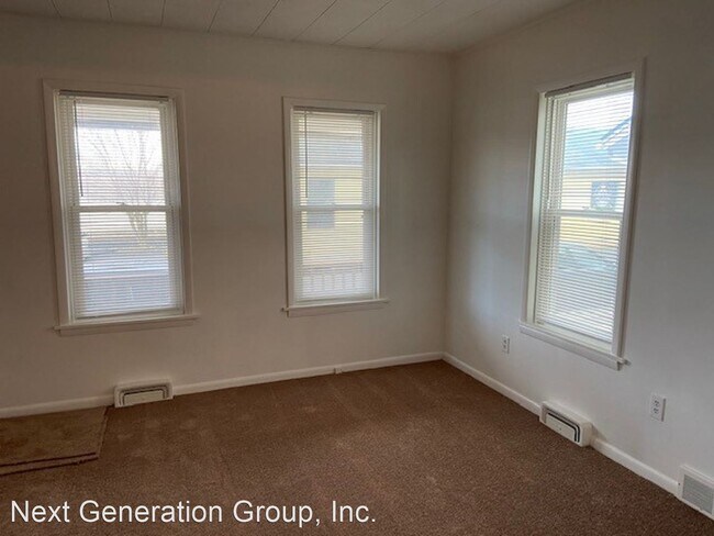 Building Photo - 3 br, 1 bath House - 532 Jubilee Street