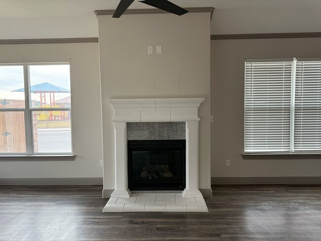 Foto del edificio - 8626 La Jolla Dr