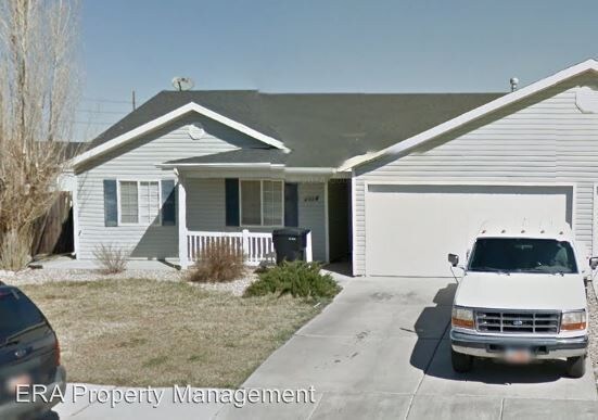 Primary Photo - 3 br, 2 bath House - 4284 W 250 N