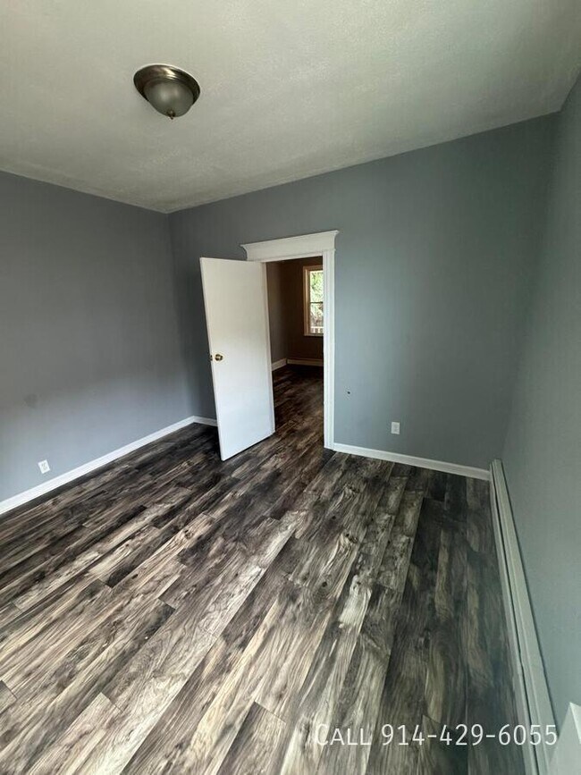 Photo - 429 Prescott St Apartment