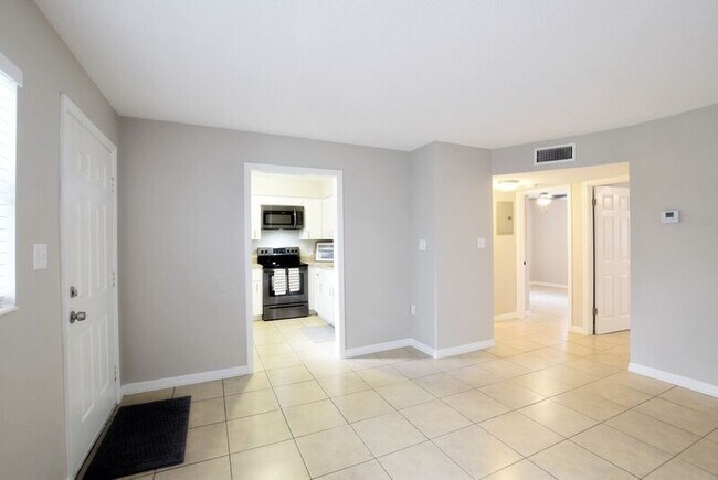 Foto del edificio - 900 E Airport Blvd