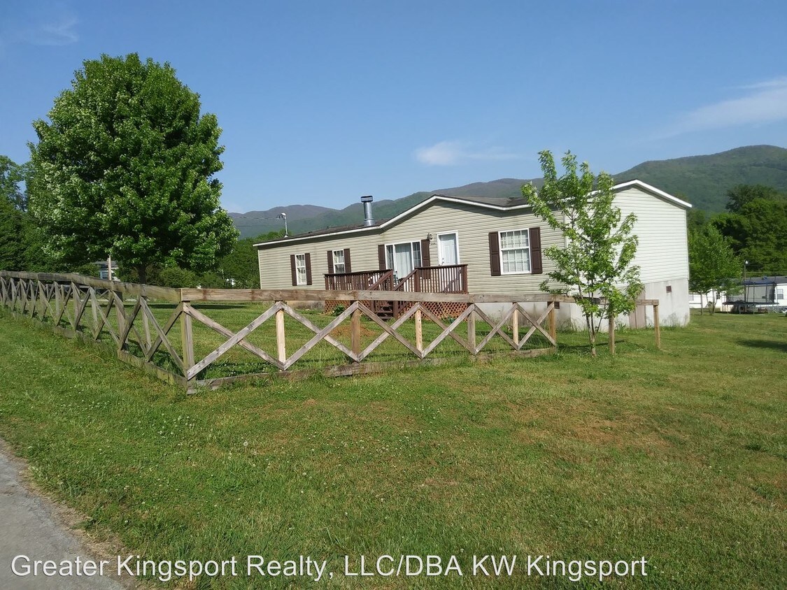 3 br, 2 bath House 204 Reanna Dawn Circle House Rental in