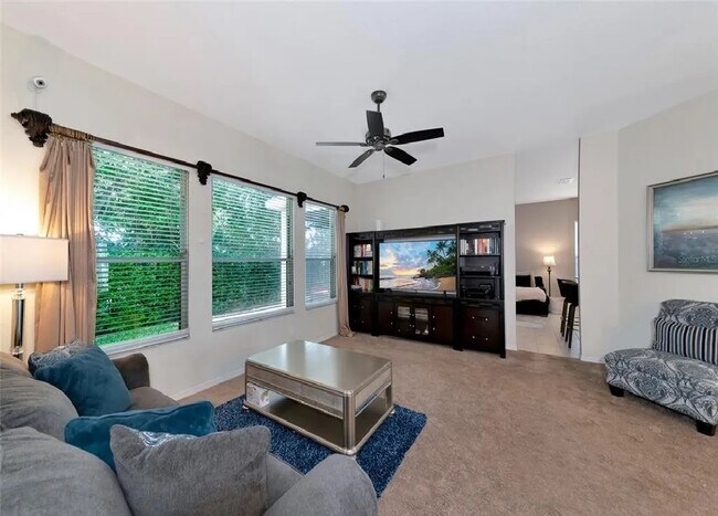 Foto del edificio - 412 36th St NE