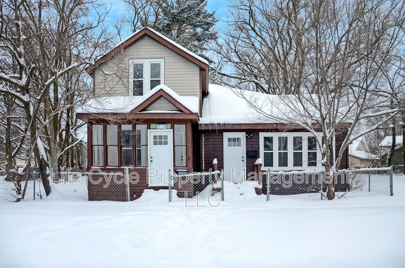 Primary Photo - 314 Washington Ave