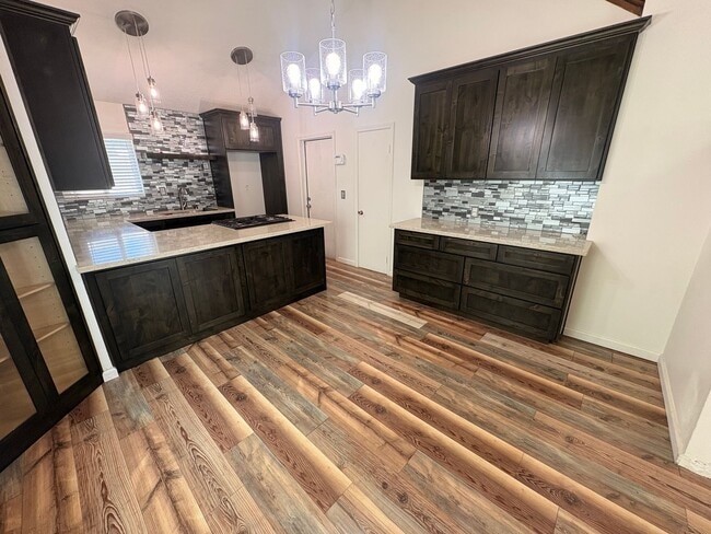 Foto del edificio - 2212 N Edison St