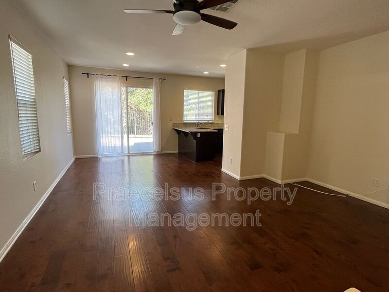 Foto principal - 2541 Garnet Peak Rd