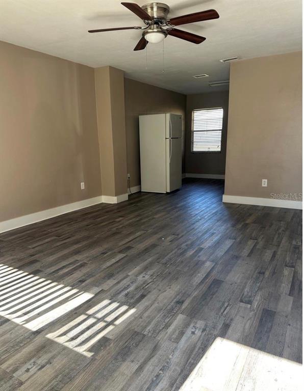 Foto del edificio - 745 E Crane Ave