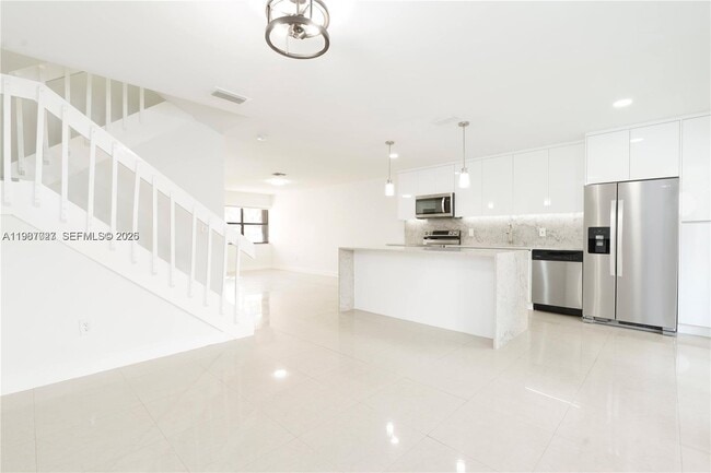 Foto del edificio - 6080 W 26th Ct