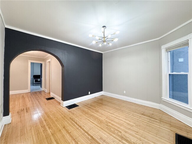 Foto del edificio - 102 Gregory St