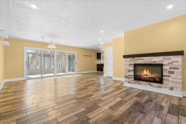 Foto del edificio - 2353 Hulett Rd