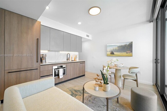 Foto del edificio - 580 72nd St