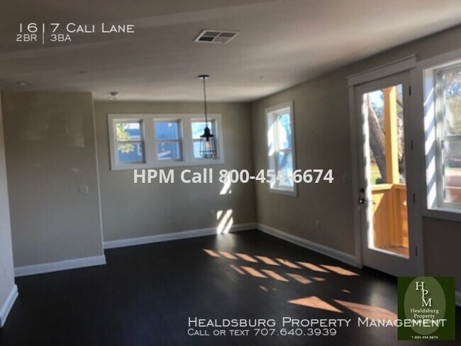 Building Photo - 1617 Cali Ln
