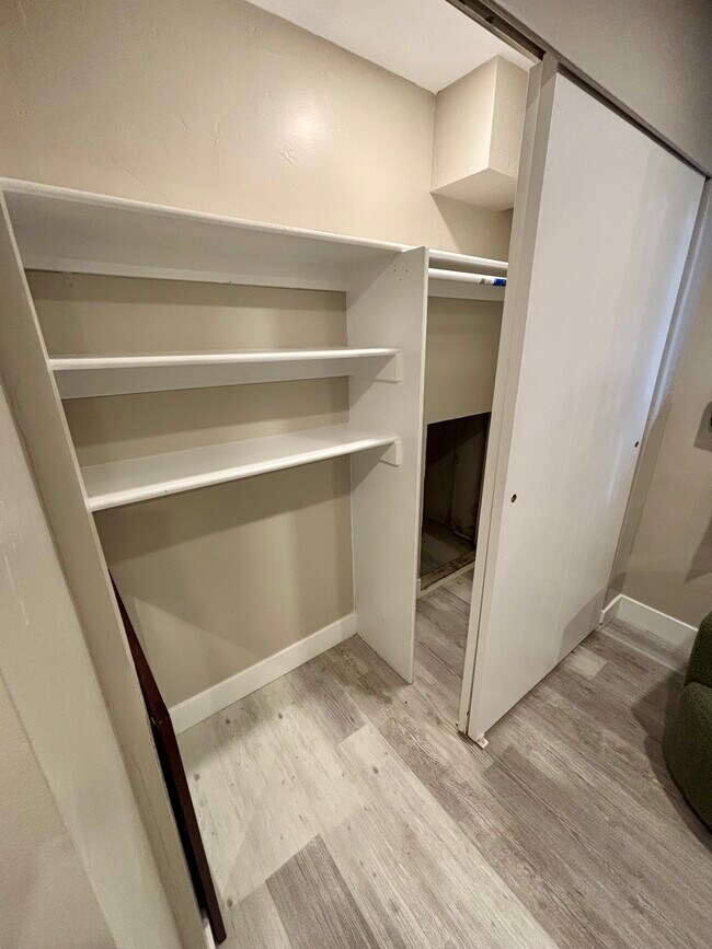 Foto del edificio - 5098 W Cherry View Dr