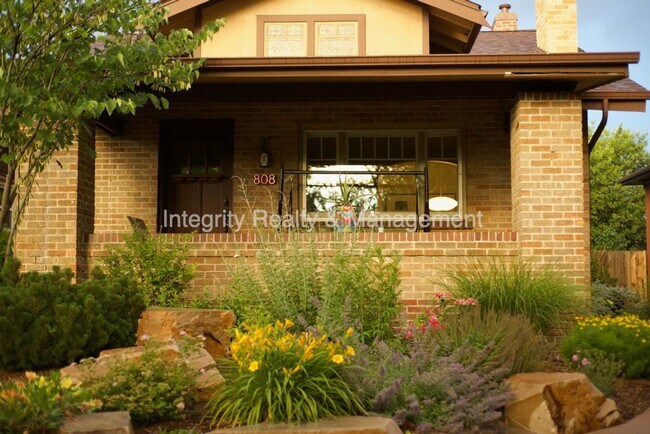 Foto del edificio - 808 S Grant St