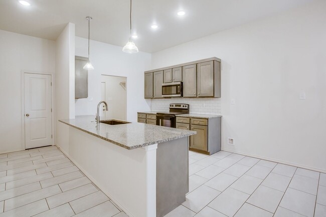 Building Photo - 1806 Corpus Avenue - Brand new Constructio...