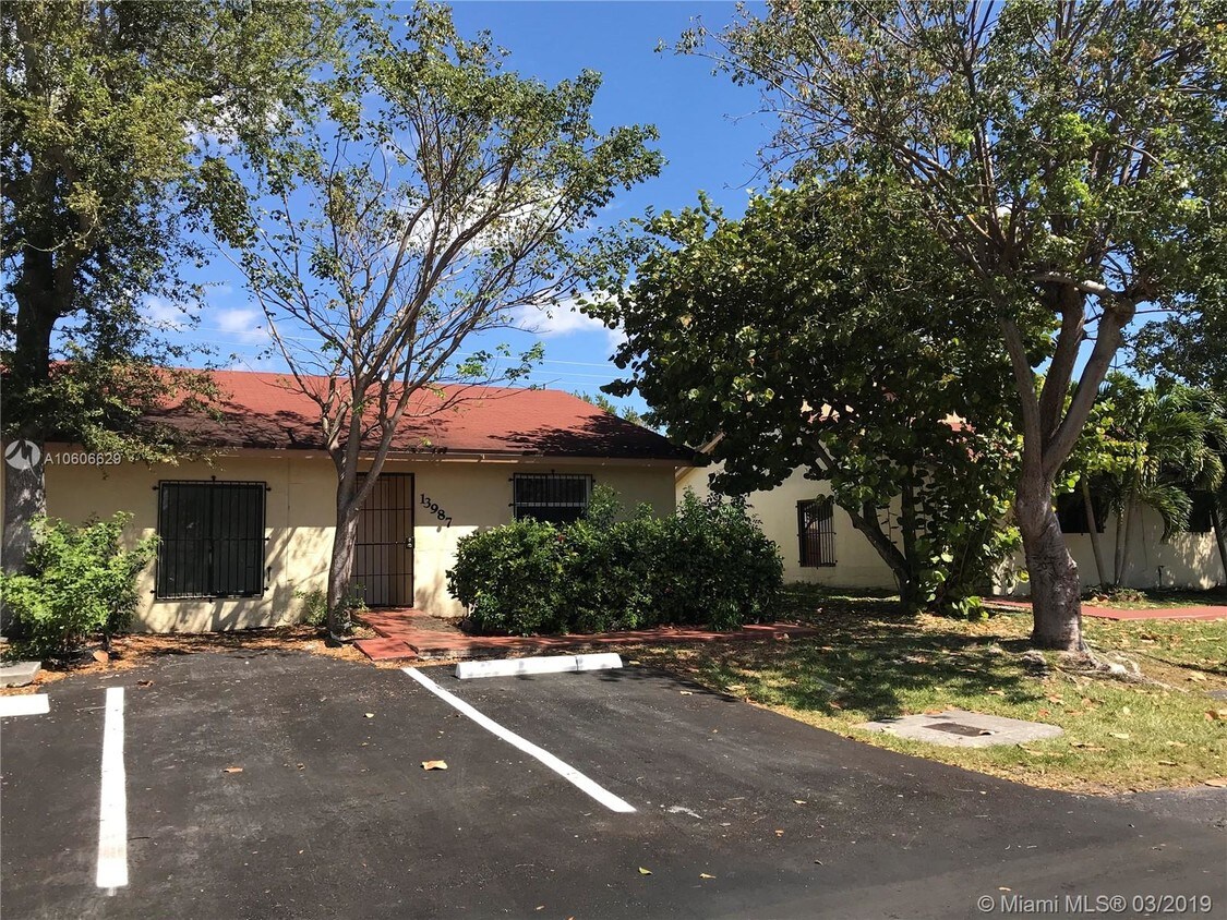 13987 SW 280th Terrace, Homestead, FL 33033 Townhome Rentals in
