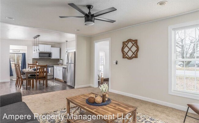 Foto del edificio - 2 br, 1 bath House - 2405 Darrow Rd