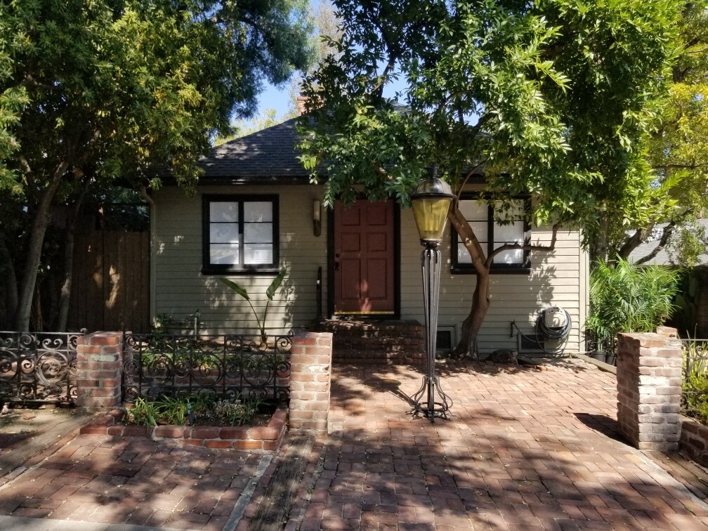 4822 Grand Ave, La Canada Flintridge, CA 91011 House Rental in La