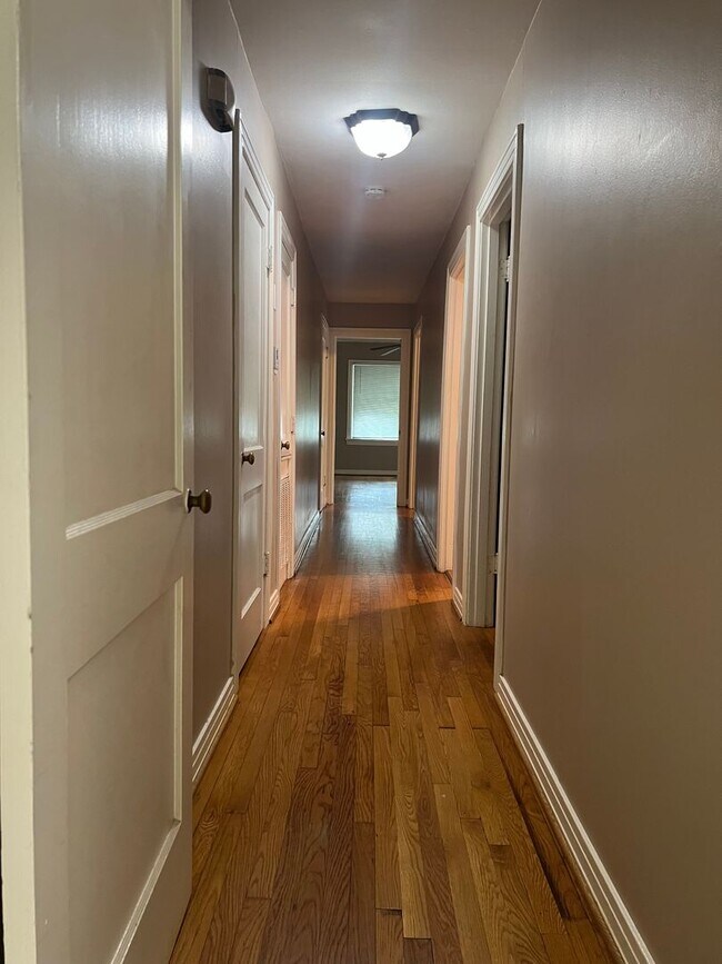 Building Photo - 2217 Blackwood Rd, Little Rock AR 72207 - ...
