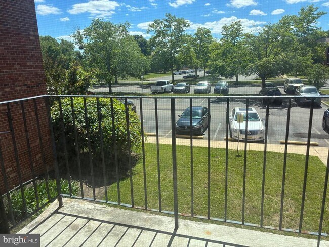 Foto del edificio - 6 Fox Hall Rd