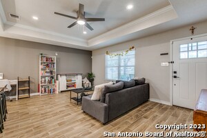 Building Photo - 350 Rasa Dr