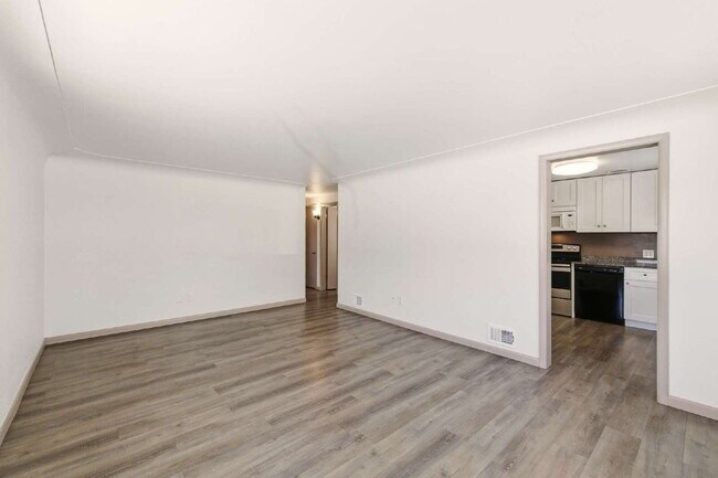 Foto del edificio - Remodeled 2 Bed 1 Bath in Park Hill!